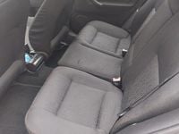 Usado VW Golf IV 75 CV (55 kW) 2002 Gris Berlina