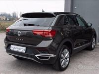 Usata VW T-Roc Style 116 CV (85 kW) 2018 Marrone SUV