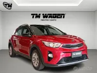 Usata Kia Stonic Urban 100 CV (73 kW) 2020 Rosso SUV