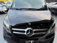 Gebraucht Mercedes V300 Premium 237 PS (174 kW) 2023 Schwarz Van / Kleinbus