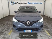Usata Renault Clio V Life 101 CV (74 kW) 2020 Grigio metallizzato Berlina