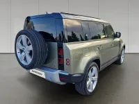 Käytetty Land Rover Defender SE 249 HP (183 kW) 2022 Vihreä Katumaasturi