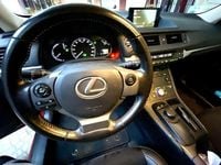Usata Lexus CT200h 99 CV (72 kW) 2017 Berlina