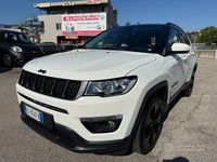 Usata Jeep Compass Night Eagle 140 CV (102 kW) 2018 Bianco pastello SUV