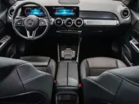 Usata Mercedes GLB180 116 CV (85 kW) 2023 Grigio SUV