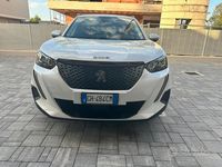 Usata Peugeot 2008 Allure 131 CV (96 kW) 2022 SUV