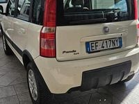 Usata Fiat Panda 4x4 Climbing 75 CV (55 kW) 2011 Bianco Utilitaria