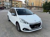 Usata Peugeot 208 82 CV (60 kW) 2017 Utilitaria