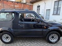 Usata Suzuki Jimny 84 CV (61 kW) 2010 Nero SUV