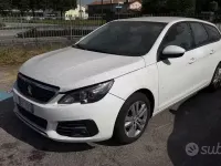 Usata Peugeot 308 Business-Line 131 CV (96 kW) 2021 Bianco Station wagon