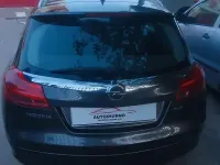 Usata Opel Insignia Cosmo 131 CV (96 kW) 2011 Grigio Station wagon