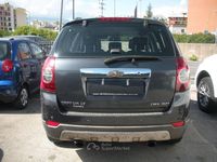 Usata Chevrolet Captiva 150 CV (110 kW) 2007 Gray SUV