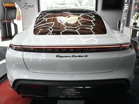 Usata Porsche Taycan Turbo S 559 kW (761 CV) 2020 Pure white Berlina