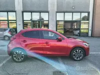 Usata Mazda 2 Exceed 90 CV (66 kW) 2018 Rosa Berlina