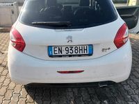 Usata Peugeot 208 92 CV (67 kW) 2012 Bianco Utilitaria