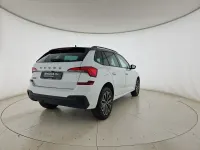 Nuova Skoda Kamiq 115 CV (84 kW) 2026 Bianco luna metallizzato nero tulipano p SUV