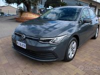 Usata VW Golf VIII Style 116 CV (85 kW) 2022 Grigio Berlina