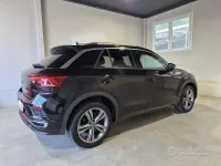 Usata VW T-Roc 150 CV (110 kW) 2021 Nero SUV