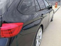 Usata BMW 318 M Sport 150 CV (110 kW) 2019 Nero Station wagon