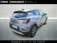 Usata Renault Captur Intens 101 CV (74 kW) 2023 Grigio SUV