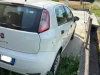 Usata Fiat Punto 75 CV (55 kW) 2012 Utilitaria
