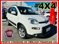 Usata Fiat Panda 4x4 S 95 CV (69 kW) 2016 Bianco Utilitaria