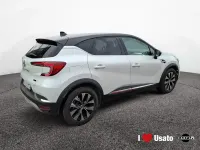 Usata Renault Captur Techno 143 CV (105 kW) 2023 Bianco SUV