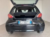 Usata Toyota Aygo 68 CV (50 kW) 2011 Grigio Utilitaria