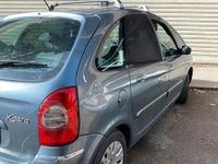 Usata Citroën Xsara 110 CV (80 kW) 2006 Grigio Berlina