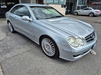 Usata Mercedes CLK220 Avantgarde 149 CV (109 kW) 2007 Argento Coupé