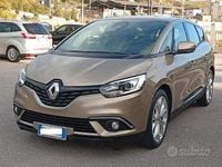 Usata Renault Grand Scénic IV Initiale 120 CV (88 kW) 2020 Giallo Monovolume