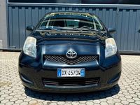 Usata Toyota Yaris Luxury 69 CV (50 kW) 2009 Nero Berlina
