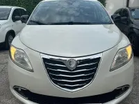 Usata Lancia Ypsilon S 95 CV (69 kW) 2012 Bianco Utilitaria