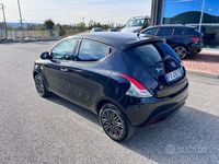 Usata Lancia Ypsilon 69 CV (50 kW) 2019 Nero Utilitaria