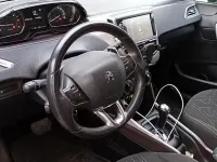 Usata Peugeot 2008 Active 92 CV (67 kW) 2015 SUV