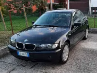 Usata BMW 318 Efficient Dynamics 143 CV (105 kW) 2002 Nero Berlina