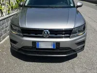 Usata VW Tiguan R-line 150 CV (110 kW) 2020 Argento SUV