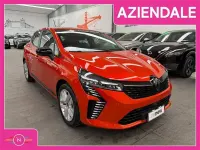 Usata Renault Clio Evolution 145 CV (106 kW) 2025 Arancione Utilitaria