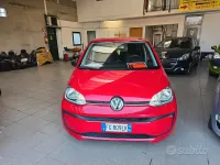 Usata VW Polo Trendline 60 CV (44 kW) 2016 Rosso Berlina