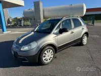 Usata Fiat Sedici Emotion 120 CV (88 kW) 2012 Grigio SUV