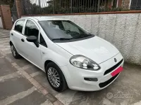 Usata Fiat Punto 95 CV (69 kW) 2017 Utilitaria