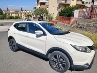 Usata Nissan Qashqai Acenta 110 CV (80 kW) 2016 Bianco SUV