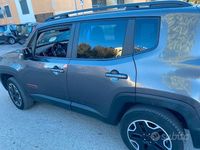 Usata Jeep Renegade 170 CV (125 kW) 2017 Grigio SUV