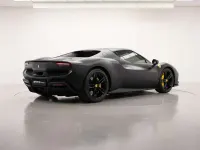 Usata Ferrari 296 663 CV (487 kW) 2023 Nero Coupé