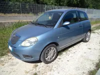 Usata Lancia Ypsilon 60 CV (44 kW) 2008 Blu Utilitaria