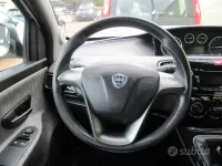 Usata Lancia Ypsilon Gold 85 CV (62 kW) 2014 Grigio Utilitaria
