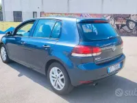 Usata VW Golf VI Highline 105 CV (77 kW) 2010 Blu Utilitaria