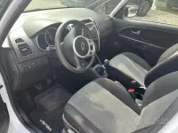 Usata Kia Venga Active 90 CV (66 kW) 2013 Bianco Utilitaria