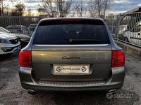 Usata Porsche Cayenne 250 CV (183 kW) 2006 Grigio SUV