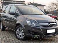 Usata Opel Zafira 149 CV (109 kW) 2012 Giallo Monovolume